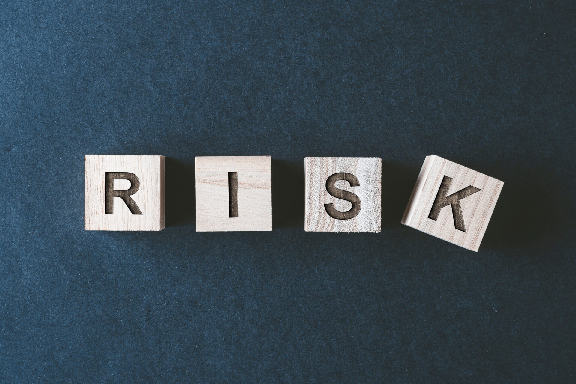 車の擦り傷を放置するリスク